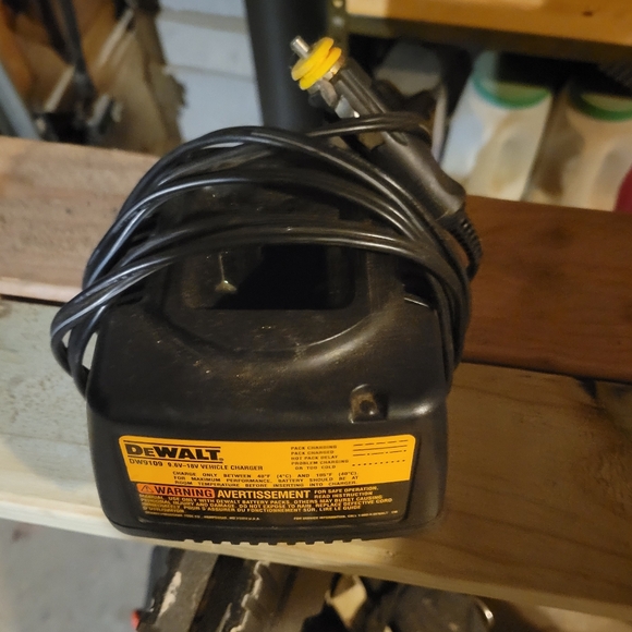 Dewalt Battery Chargers - Picture 4 of 7
